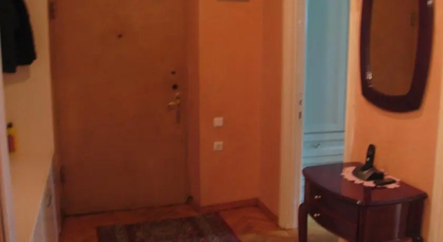 Ника 2005, Book Apartment Batumi 