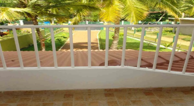 V Villa Bentota, Забронировать Отель Отели Бентота 3 звезды, рядом с Bentota Railway Station, 3*