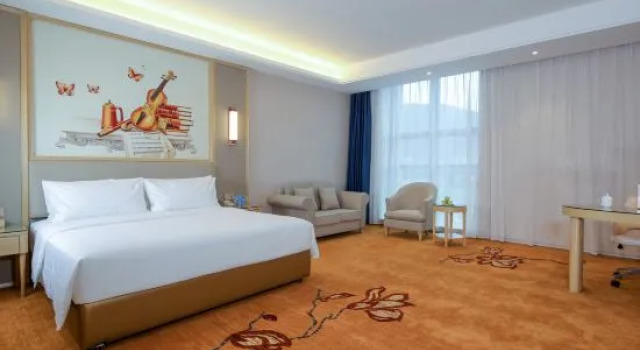 Люкс Vienna Hotel (Yongjia Wanchao Plaza)