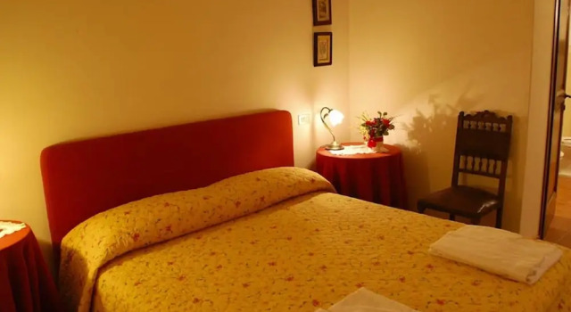 Villa by Lake Trasimeno With Scenic Views, Забронировать Вилла Отели Озера Тразимено с бассейном, Бассейн