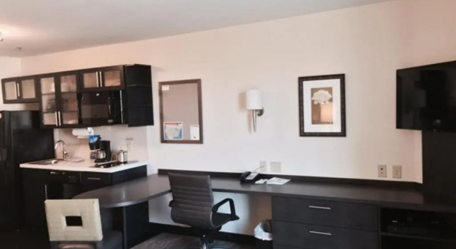 Студия Candlewood Suites Youngstown West - Austintown by IHG