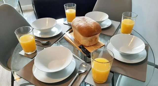 Апартаменты Deluxe Malton Central Apartments
