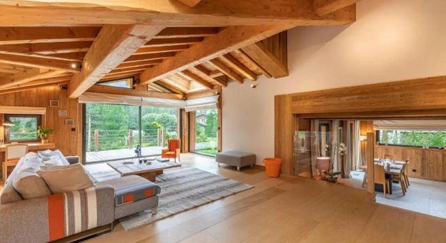 Dify Chalet Contemporain - Les Praz de Chamonix, Забронировать Шале Отели Долины Шамони с парковкой, Парковка