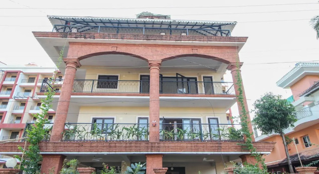 OYO 10871 Home Luxurious 3BHK Dona Paula, Boek Hotel Hotels in Noord-Goa met parkeren, Parkeren