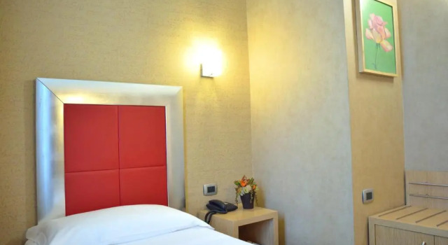 Одноместный номер Standard Hotel Susa