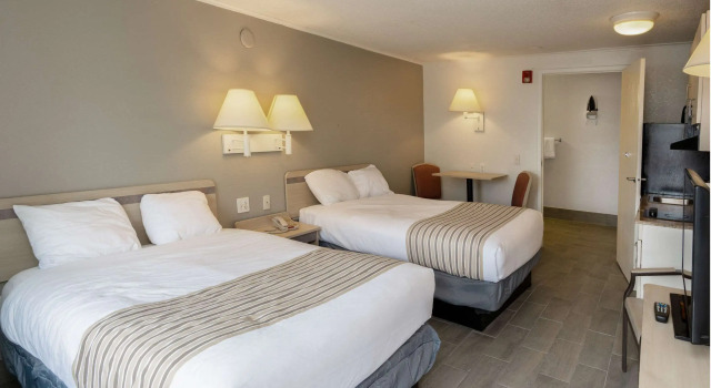 Suburban Studios Mentor - Cleveland Northeast, Prenota Hotel Mentor Ohio