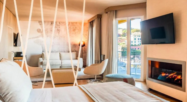 Апартаменты Karma Royal Suite Near The Sea