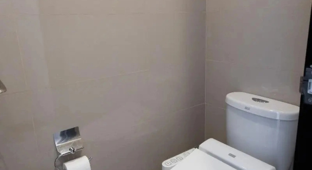Люкс c 1 комнатой с балконом CSuites at 8 Newtown Residences