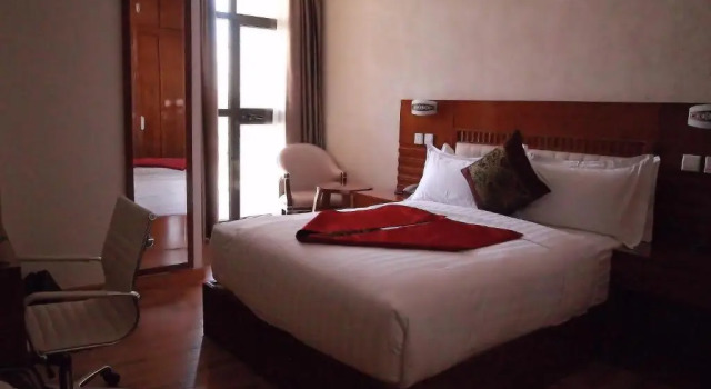 Номер Deluxe Marcen Addis Hotel
