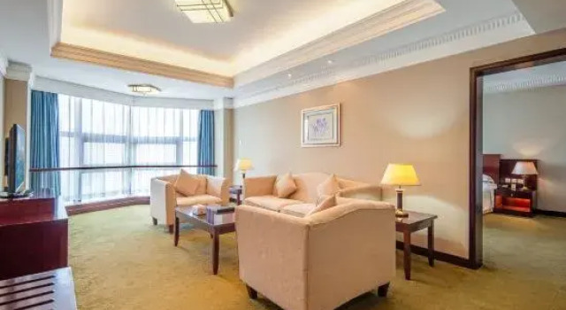 Люкс Business White Dolphin Hotel - Qinzhou