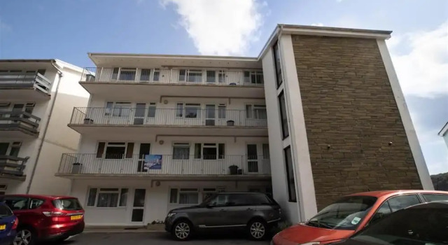 Waters Edge 14, Забронировать Отель Сондерсфут 
