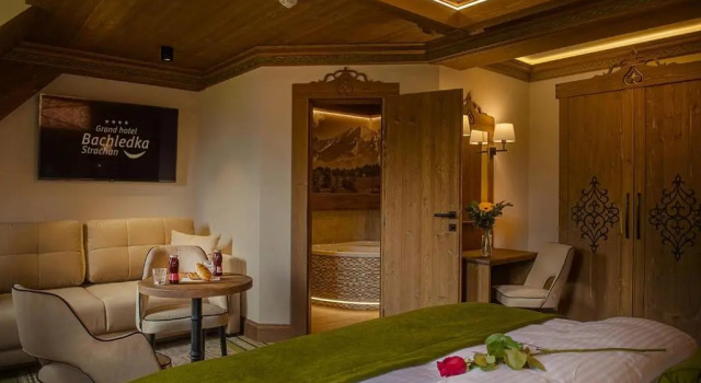 Семейный люкс с 2 комнатами с балконом Grand Hotel**** Bachledka Strachan