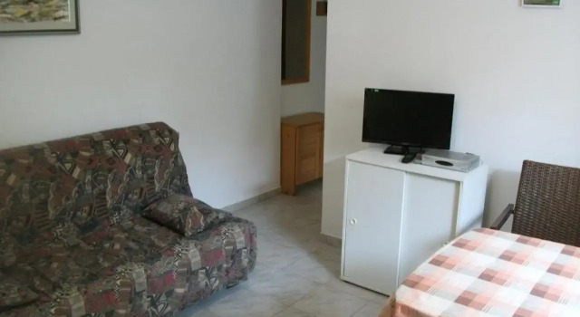 Mara apartments, Prenota Appartamento Hotel a Isole Quarnerine con parcheggio, Parcheggio