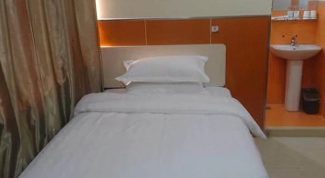 Rongke Business Hotel, Забронировать Отель Отели в центре Фошань, в центре