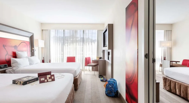 Четырёхместный номер Superior Novotel Wellington