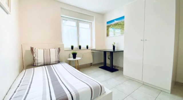 Апартаменты Apartment Bodensee mit 4 Zimmern und Sonnenterrasse