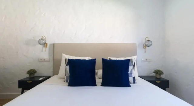 Bungalow Near Yumbo & Playa del Ingles Beach, Book Feriehus Sommerhuse i Gran Canaria, Hytte