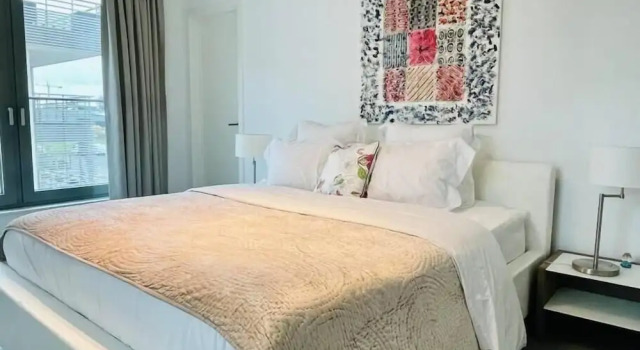 Luxury 3 bedrooms- Terrace and Parking, Забронировать Апартаменты/квартира Апартаменты Есч-Сур-Алзетте, Апартаменты/квартира