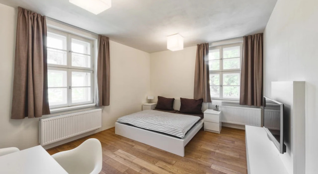 Студия Theresian Apartment