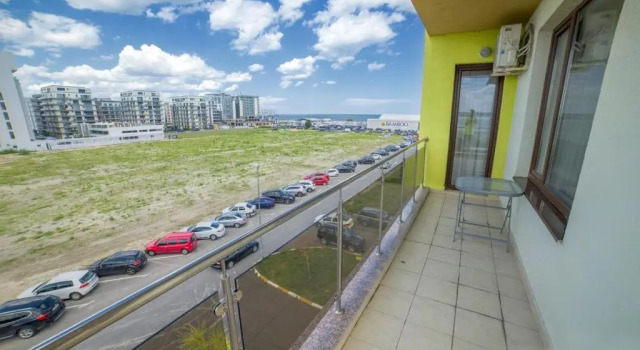 Апартаменты Summerland Sea View Apartment