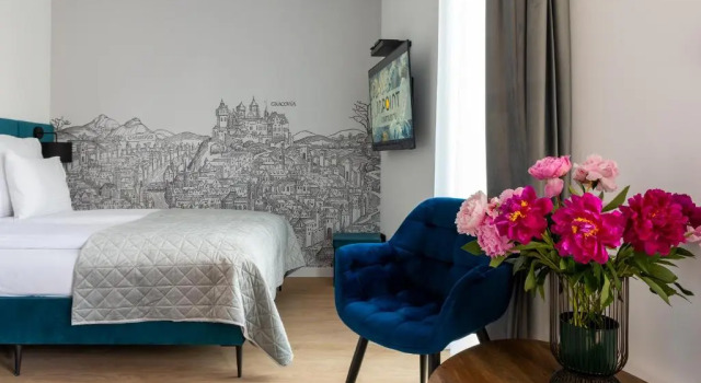 Полулюкс InPoint Smart Apartments