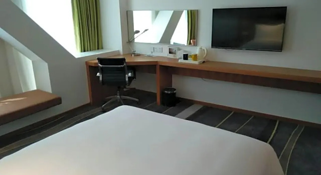 Номер Economy Holiday Inn Express Handan East by IHG