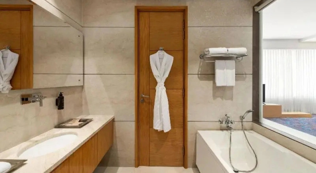 Люкс Executive Ramada Plaza by Wyndham Jammu Vijaypur