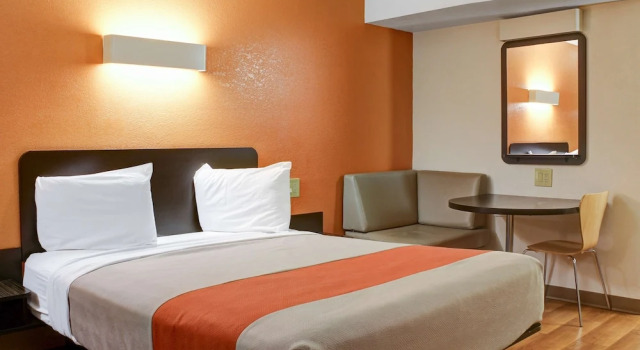 Двухместный номер Standard Motel 6-Bishop, CA
