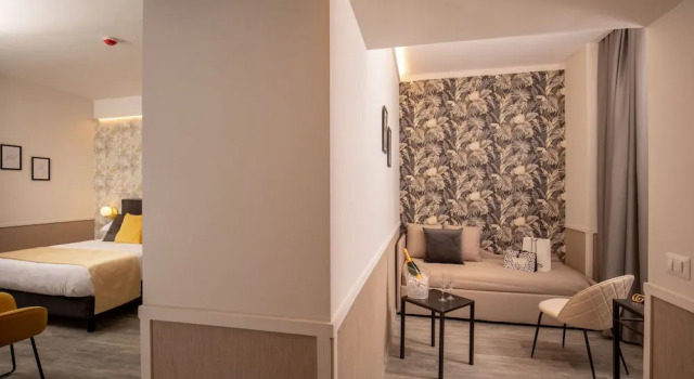 Люкс Comfort Sophie Terrace Hotel