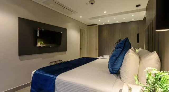 Полулюкс 4 Sur Hotel