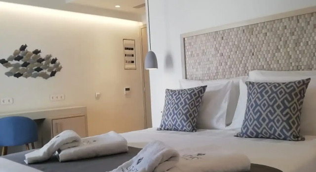 Люкс Royal Lithos Luxury Suites