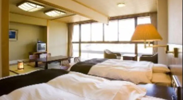 Четырёхместный номер Standard Nagaragawa Spa Hotel Park