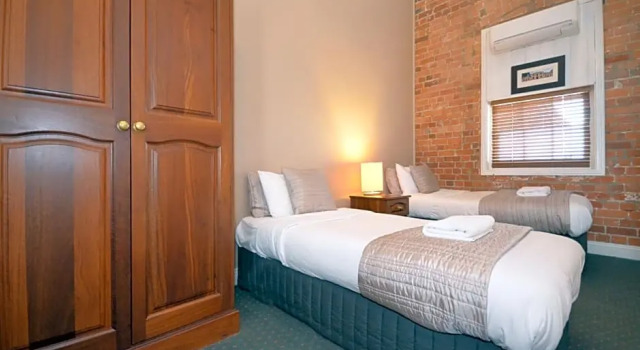 Номер Deluxe Central Springs Inn