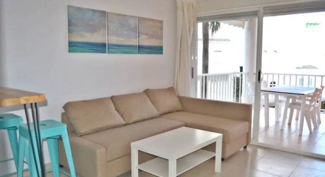 Апартаменты Apartment con vista al mar Montanar II