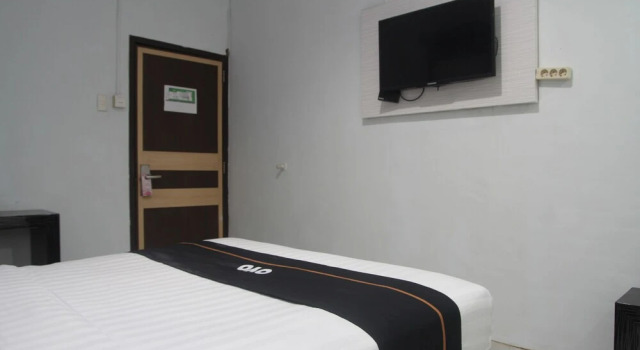 Hotel Grand Sabrina by OYO Rooms, Rezerwuj Hotel Pangkalpinang Sumatra