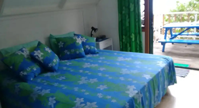 Doppel Bungalow mit Balkon und mit Blick auf die Bucht Twin Waters Beach Baches