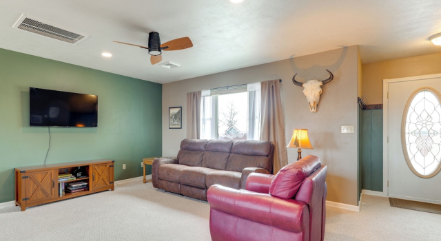 Hike, Fish & Golf! Pet-friendly Home in Choteau, Rezerwuj Dom wakacyjny Choteau Montana