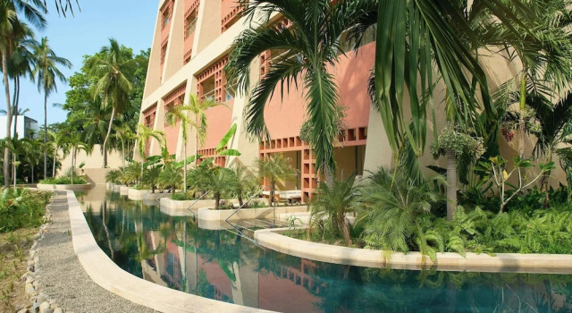 Полулюкс The Westin Playa Vallarta, An All-Inclusive Resort