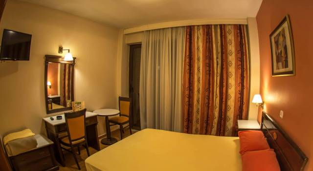 Hotel Chris