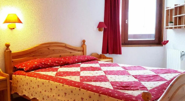 Appartement La Tania, 3 pièces, 7 personnes - FR-1-513-38