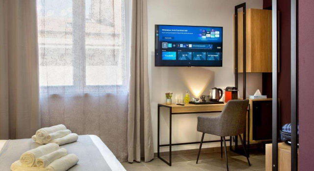 MARE FUORI ROOMS, Забронировать Отель «постель и завтрак» Отели в центре Пьяно-ди-Сорренто, в центре