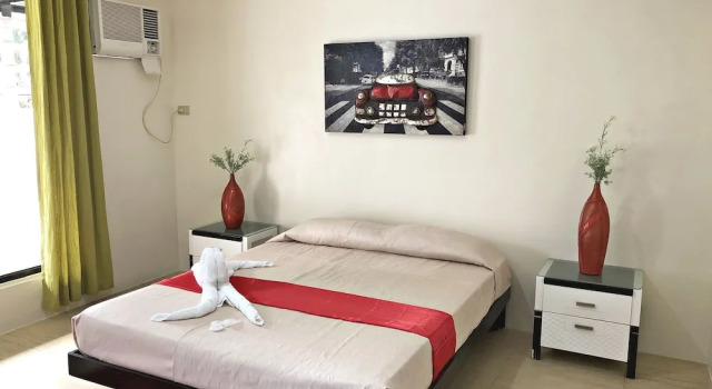 Люкс Quezon Premier Hotel Candelaria