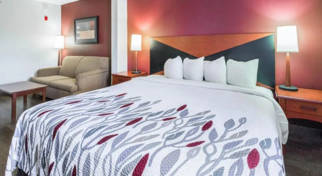 Двухместный номер Superior Red Roof Inn Etowah   Athens, TN