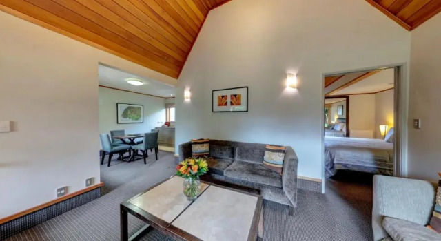 Люкс Distinction Te Anau Hotel & Villas