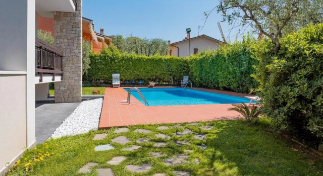 Casa Claire, Prenota Hotel Hotel a Veneto con piscina, Piscina