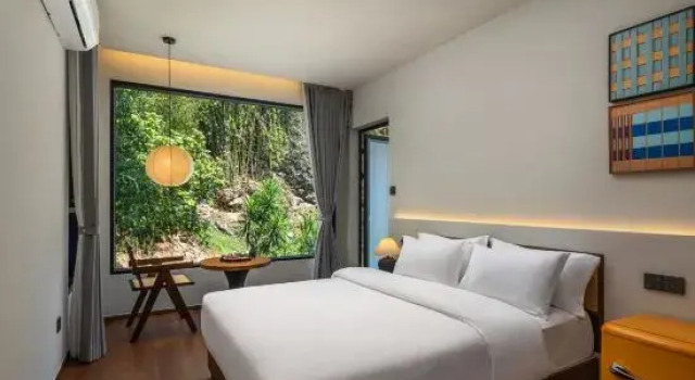 Семейный люкс с балконом The Secret Glen Hotel