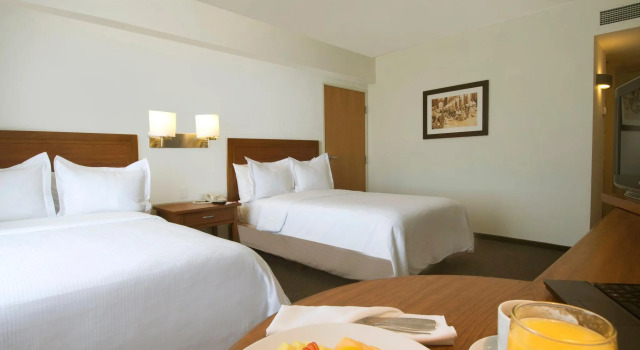 Двухместный номер Superior Fiesta Inn Express Puebla Finsa
