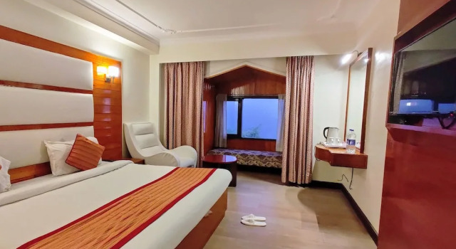 Номер Superior Royal Jardin Whistling Pines Resort