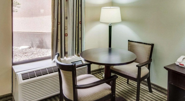Двухместный номер Standard Quality Inn Mt Pleasant