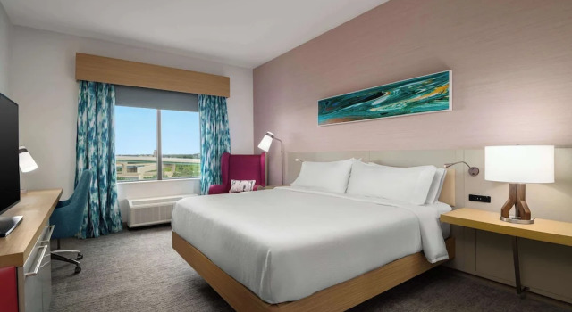 Двухместный номер Mobility Accessible with Bathub Hilton Garden Inn Orlando I-4 Millenia Blvd Mall